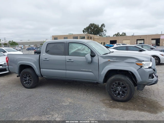 3TMCZ5AN1MM422937 Toyota Tacoma Sr5 V6