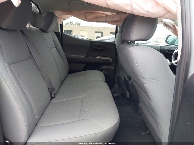 3TMCZ5AN1MM422937 Toyota Tacoma Sr5 V6