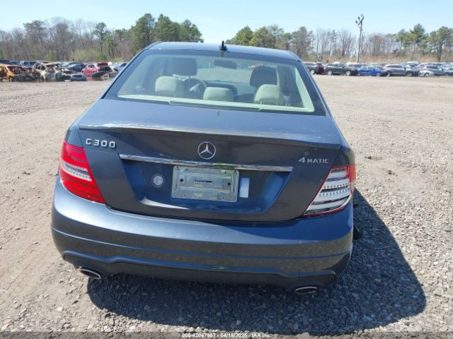 WDDGF8AB6ER313638 Mercedes-Benz C 300 Luxury 4matic/sport 4matic