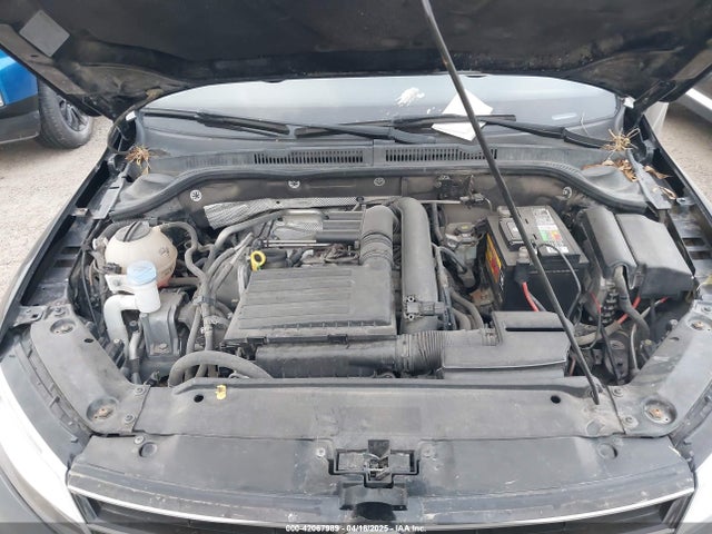 3VWD67AJ8GM261977 Volkswagen Jetta 1.4t Se