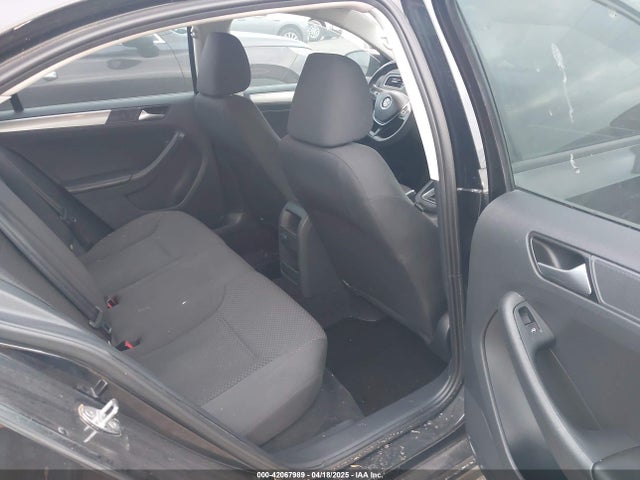 3VWD67AJ8GM261977 Volkswagen Jetta 1.4t Se