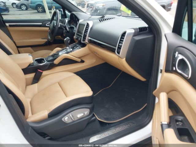 WP1AA2A27ELA09019 Porsche Cayenne Platinum Edition