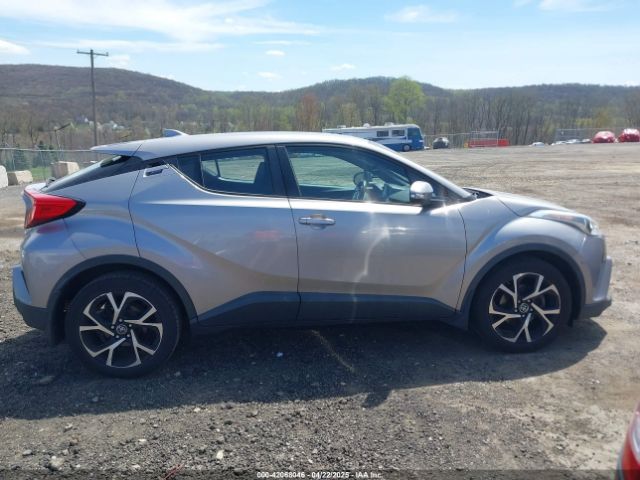NMTKHMBX5JR046679 Toyota C-hr Xle Premium