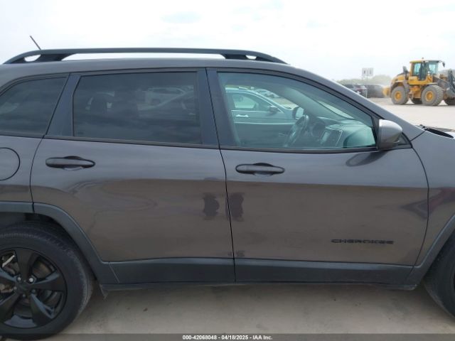 1C4PJLCB1JD553079 Jeep Cherokee Latitude Fwd