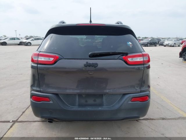 1C4PJLCB1JD553079 Jeep Cherokee Latitude Fwd