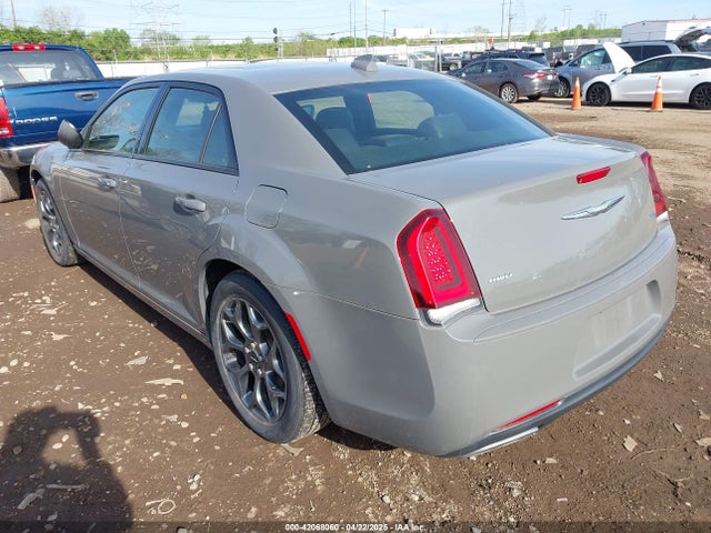 2C3CCAGGXHH558060 Chrysler 300 300s Awd