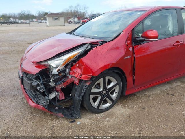 JTDKARFU8H3527802 Toyota Prius Four Touring