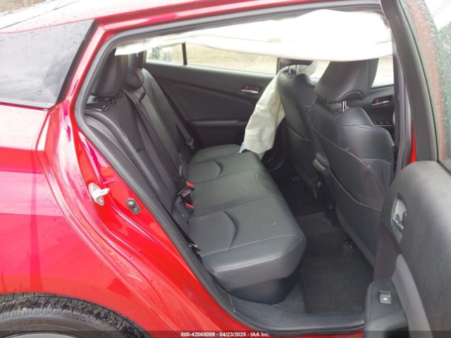 JTDKARFU8H3527802 Toyota Prius Four Touring
