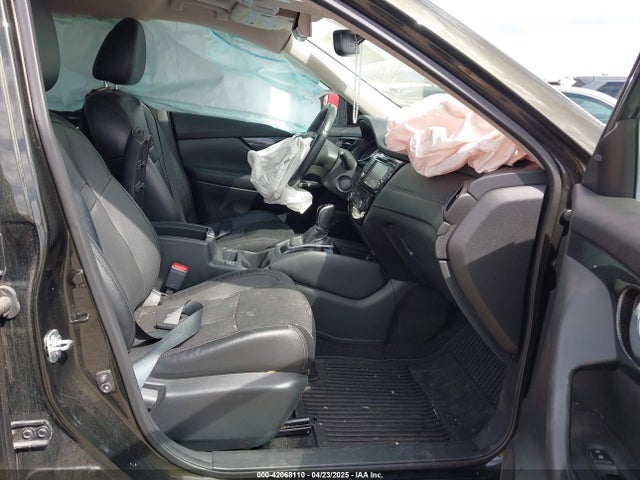5N1ET2MT1HC788418 Nissan Rogue