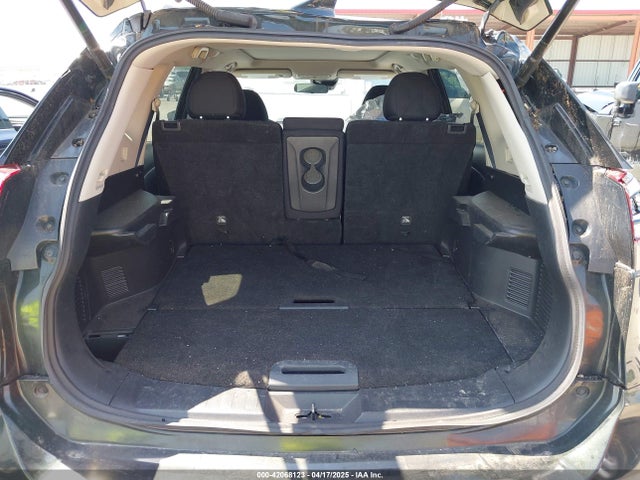 5N1AT2MV9KC757926 Nissan ROGUE SV