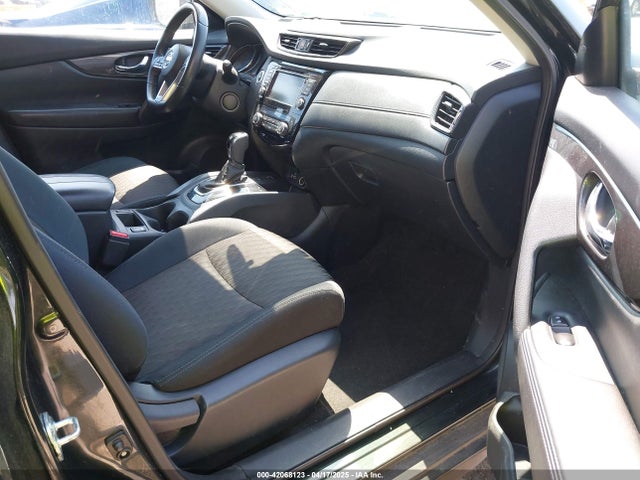 5N1AT2MV9KC757926 Nissan ROGUE SV