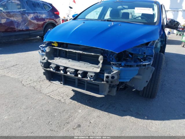1FADP3FE4JL279265 Ford FOCUS SE