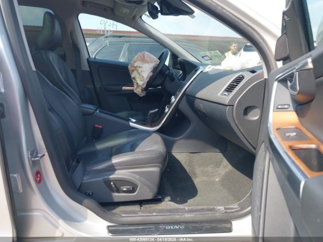 YV440MDU7H2008910 Volvo Xc60 T5 Inscription