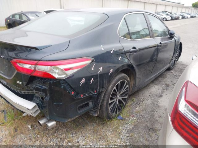 4T1B11HK0JU573181 Toyota CAMRY SE