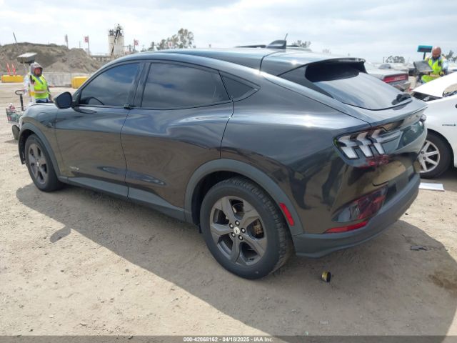 2022 FORD MUSTANG MACH-E 3FMTK1RM3NMA14588 Photo 2