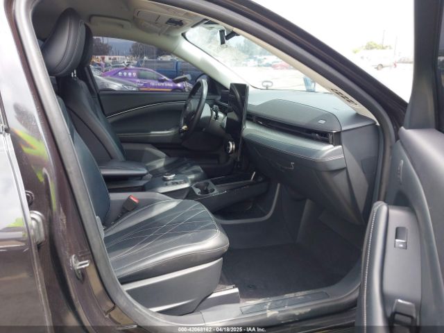 2022 FORD MUSTANG MACH-E 3FMTK1RM3NMA14588 Photo 4