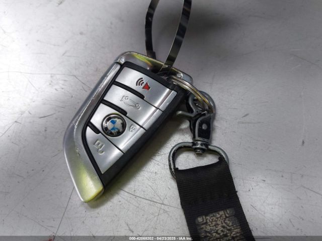 2019 BMW 530E WBAJA9C56KB399028 Photo 10