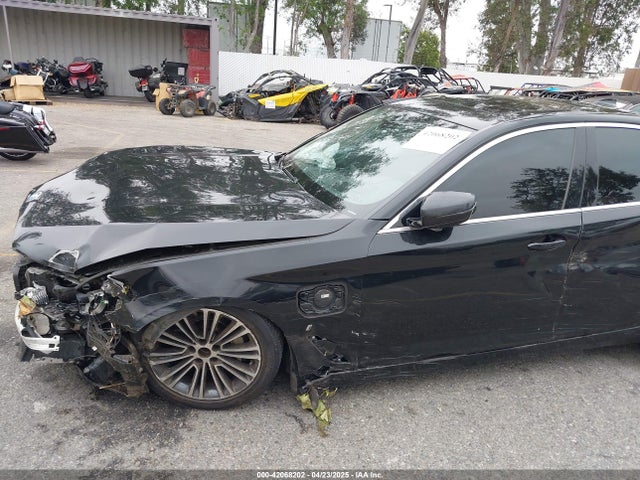 WBAJA9C56KB399028 BMW 530e