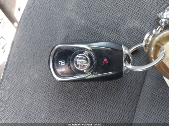 KL4MMBS2XLB069832 Buick Encore Gx Fwd Preferred