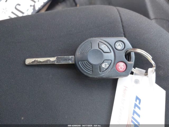 1FADP3F23JL328462 Ford FOCUS SE