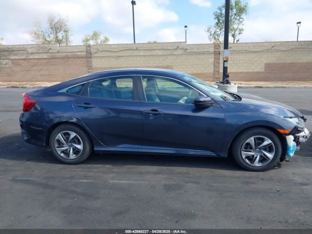 19XFC2F60KE206499 Honda Civic Lx