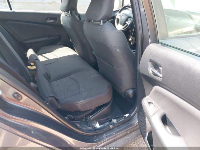 JTDKARFUXG3021631 Toyota Prius Three