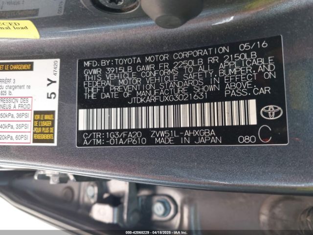 JTDKARFUXG3021631 Toyota Prius Three