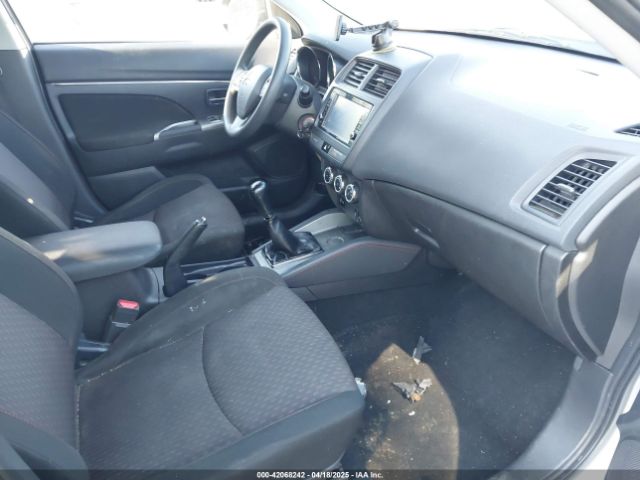 2018 MITSUBISHI OUTLANDER SPORT JA4AP3AU1JU024931 Photo 4