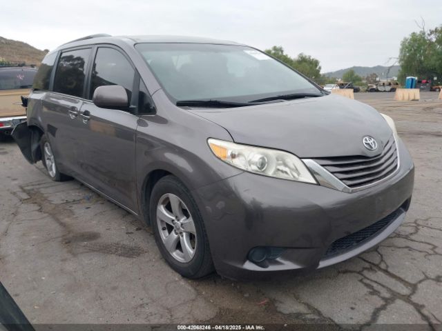2015 TOYOTA SIENNA 5TDKK3DCXFS542382