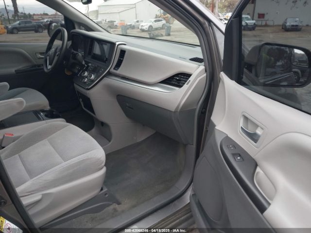 2015 TOYOTA SIENNA 5TDKK3DCXFS542382 Photo 4