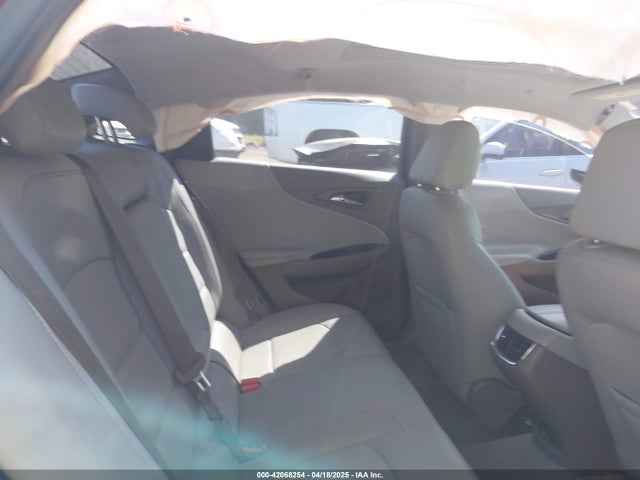 1G1ZE5ST8GF272762 Chevrolet MALIBU 1LT