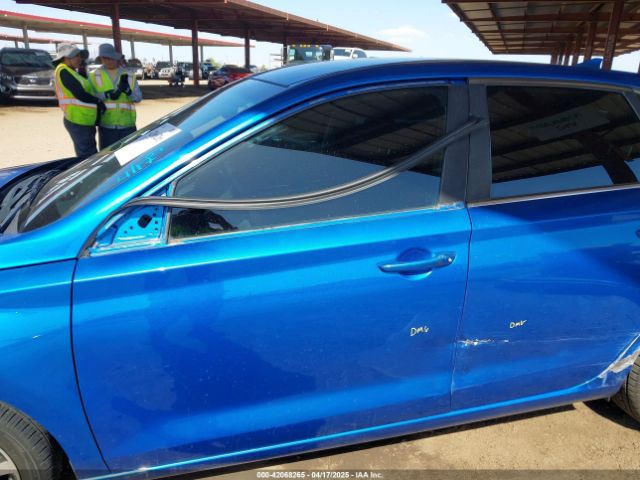 KMHH35LE7JU012098 Hyundai ELANTRA GT