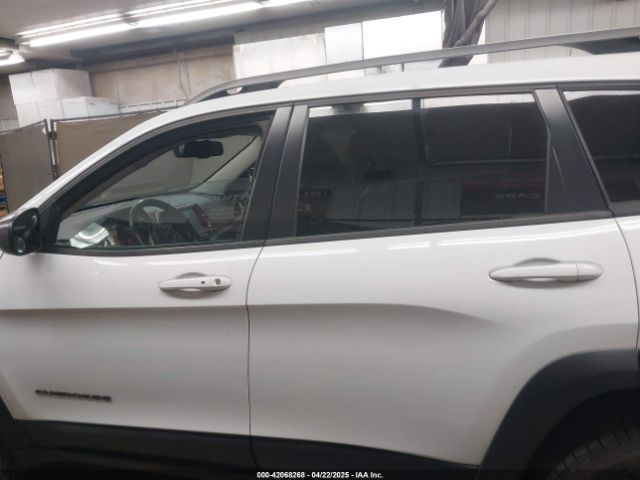 1C4PJMBS1FW665500 Jeep Cherokee Trailhawk