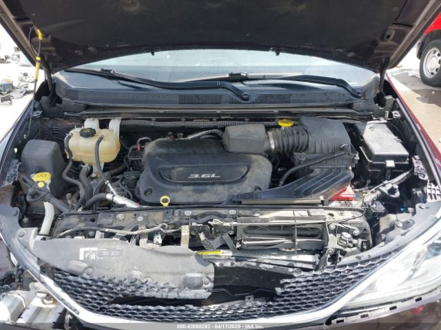 2018 CHRYSLER PACIFICA 2C4RC1FG6JR112415 Photo 9