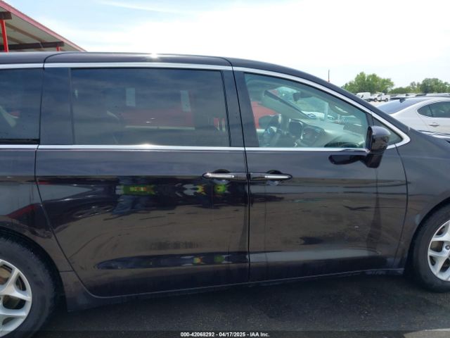 2C4RC1FG6JR112415 Chrysler Pacifica Touring Plus
