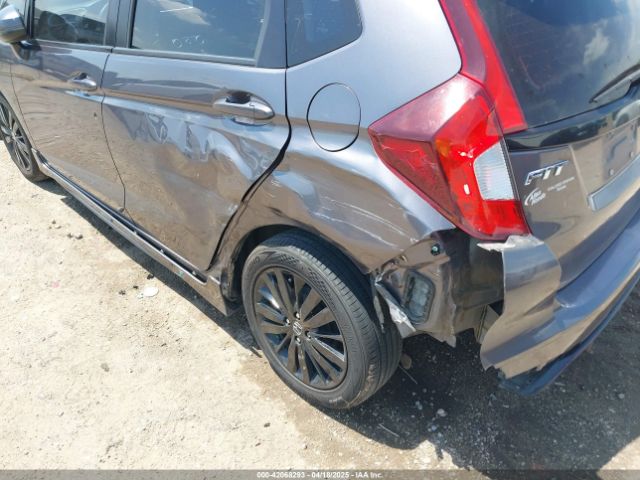 3HGGK5H66JM728047 Honda Fit Sport