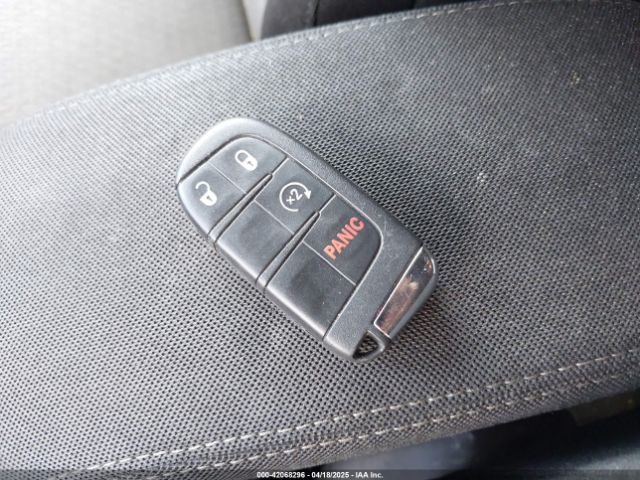 ZACNJCB13MPM31844 Jeep Renegade Latitude Fwd