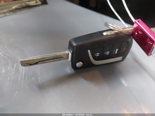 JTDEPRAEXLJ031514 Toyota COROLLA LE