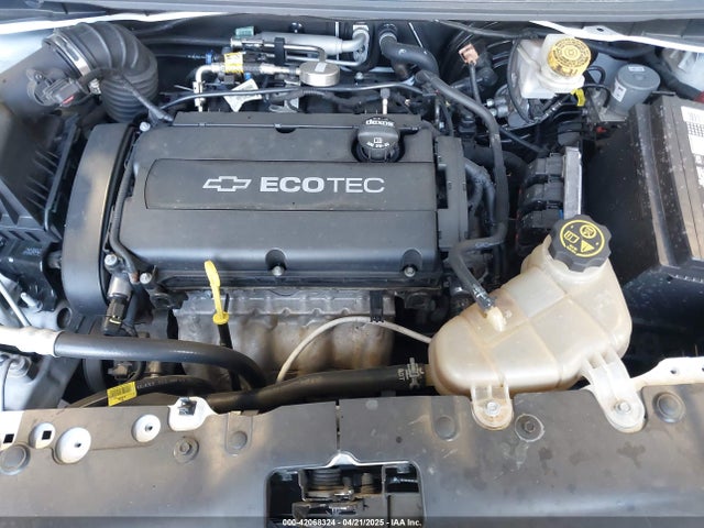 1G1JG6SH0J4104044 Chevrolet Sonic Lt Auto