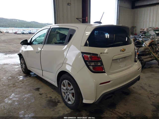 1G1JG6SH0J4104044 Chevrolet Sonic Lt Auto