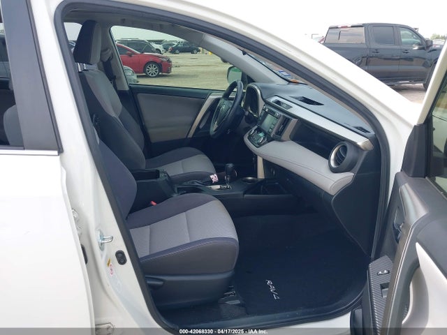 Toyota Rav4 Xle 2015 JTMWFREV6FJ034187 Image 5