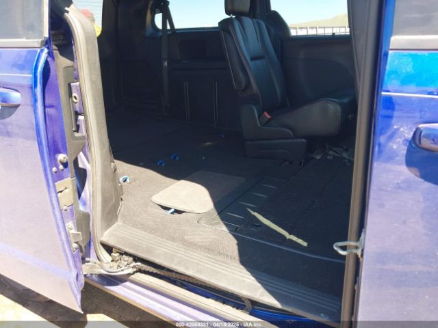 2C4RDGEG4KR621924 Dodge Grand Caravan Gt