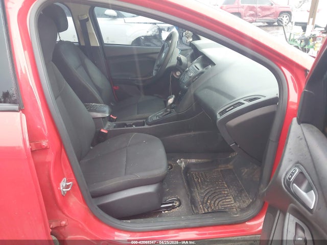 1FADP3F22HL227780 Ford FOCUS SE