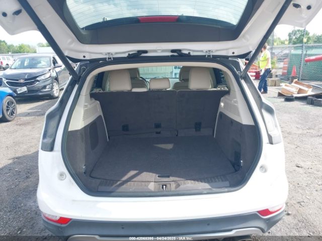 5LMCJ1C96JUL13812 Lincoln Mkc Premiere