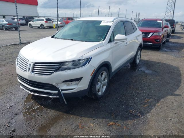 5LMCJ1C96JUL13812 Lincoln Mkc Premiere