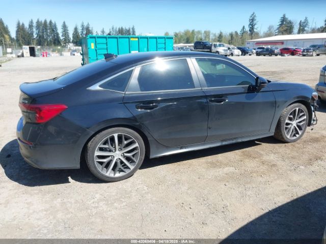 2HGFE1F96NH300234 Honda Civic Touring