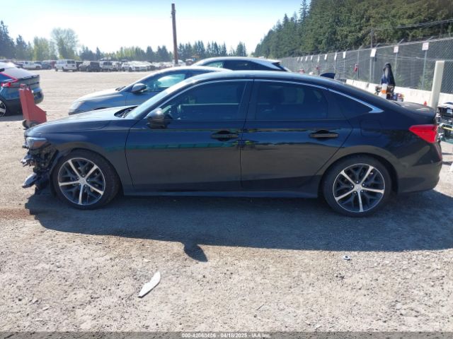 2HGFE1F96NH300234 Honda Civic Touring