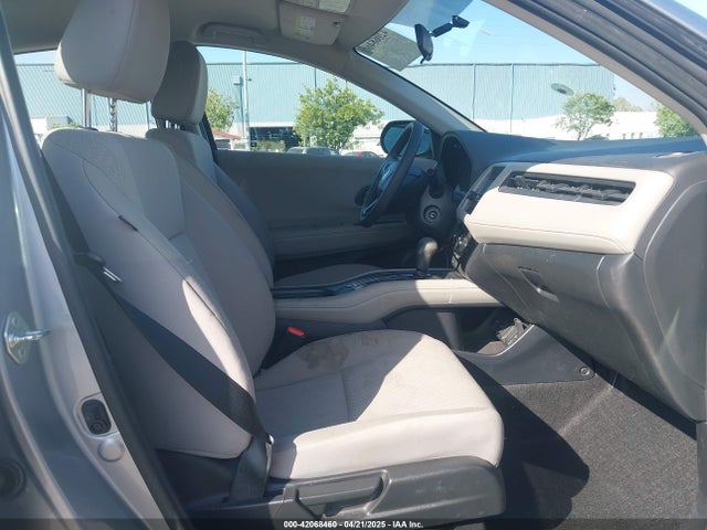 3CZRU5H30HG702277 Honda HR-V LX