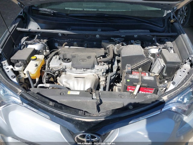 Toyota RAV4 LE 2017 2T3BFREVXHW574936 Image 10