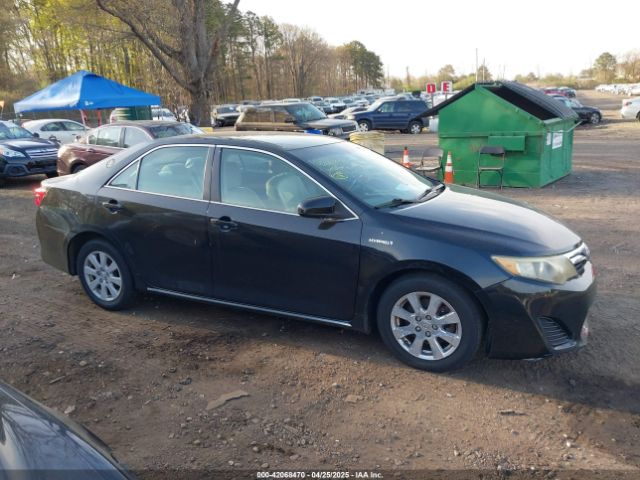 4T1BD1FK8EU113508 Toyota Camry Hybrid Le